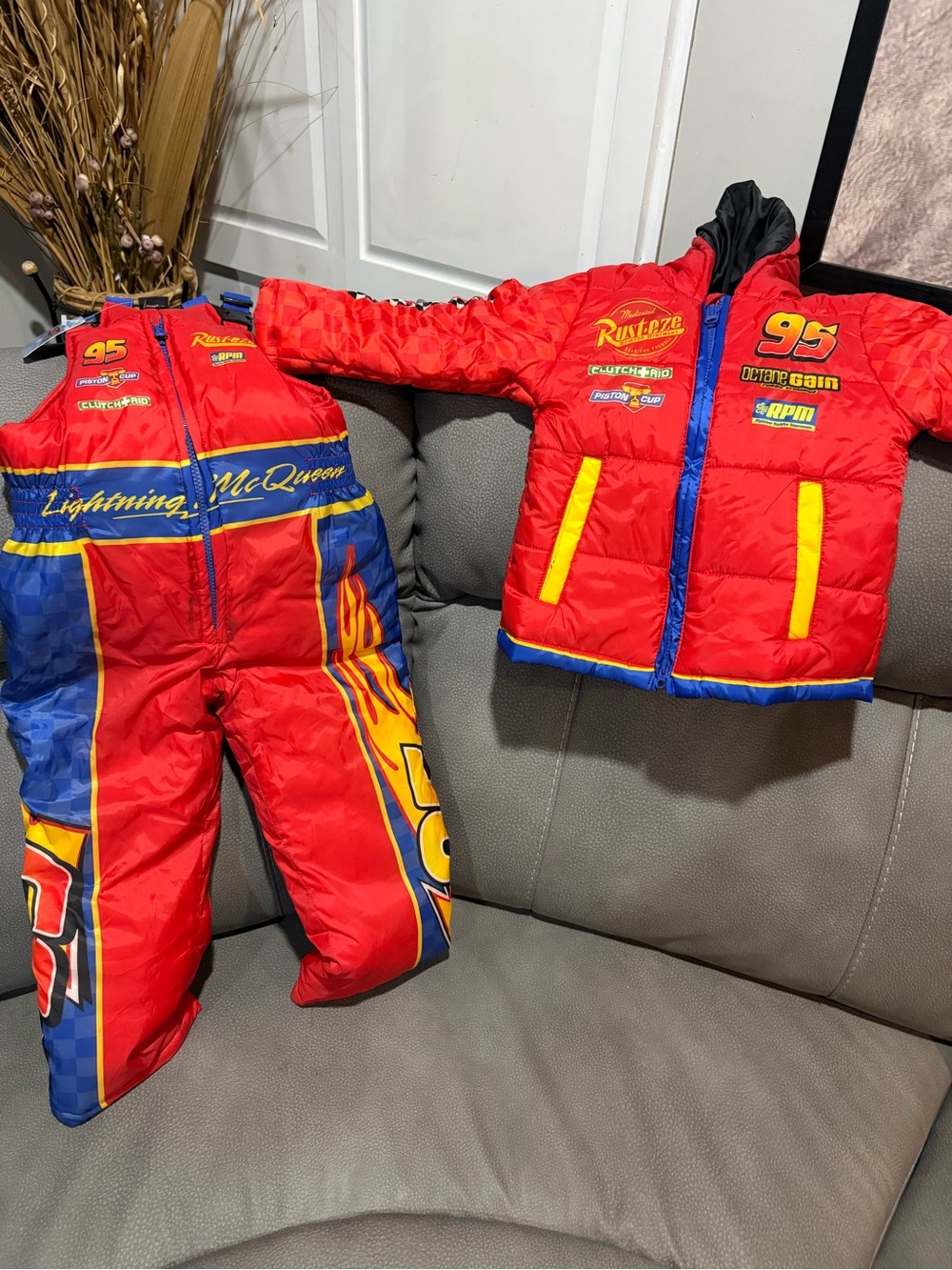 Disney Pixar Cars Lightning McQueen Snowsuit Puffer Jacket 4T